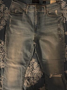 Lucky Brand Light Blue Distressed High-Rise Jeans